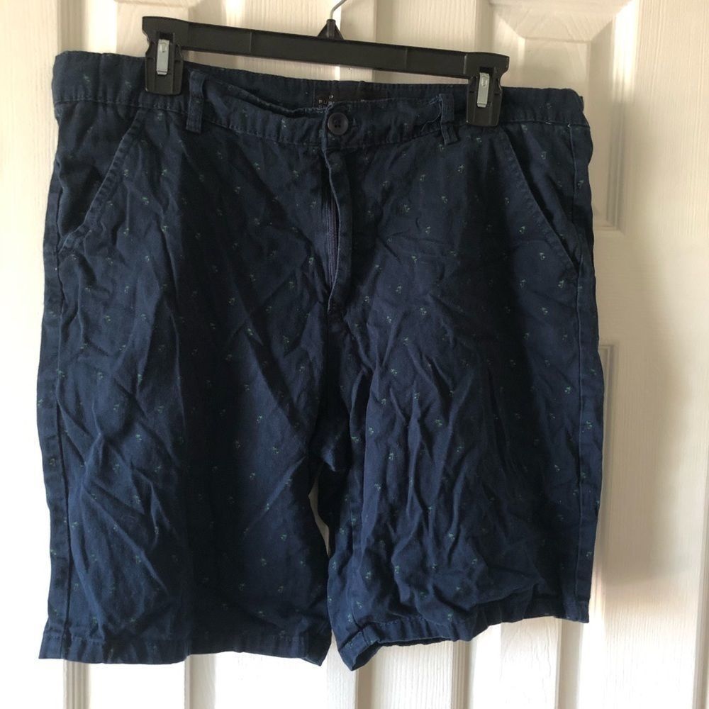 Public Record navy blue regular fit shorts with palm trees size 34